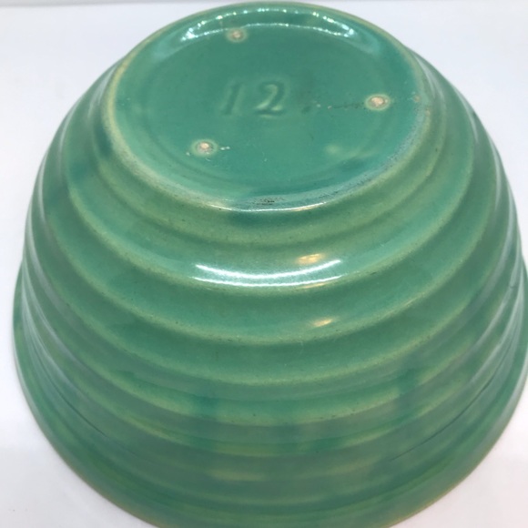 Vintage California Bauer Pottery Jade Green Mixing Bowl, #12 - Picture 4 of 6